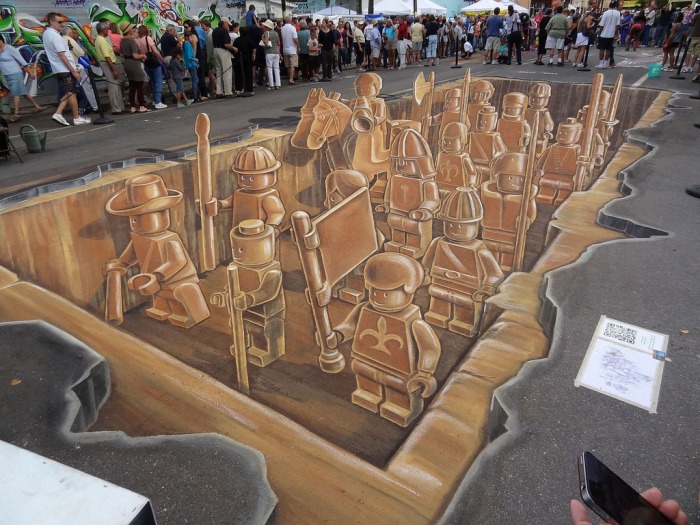 Amazing 3-d Chalk drawing, Lego, Sarasota, Leon Keer, Planet Streetpainting