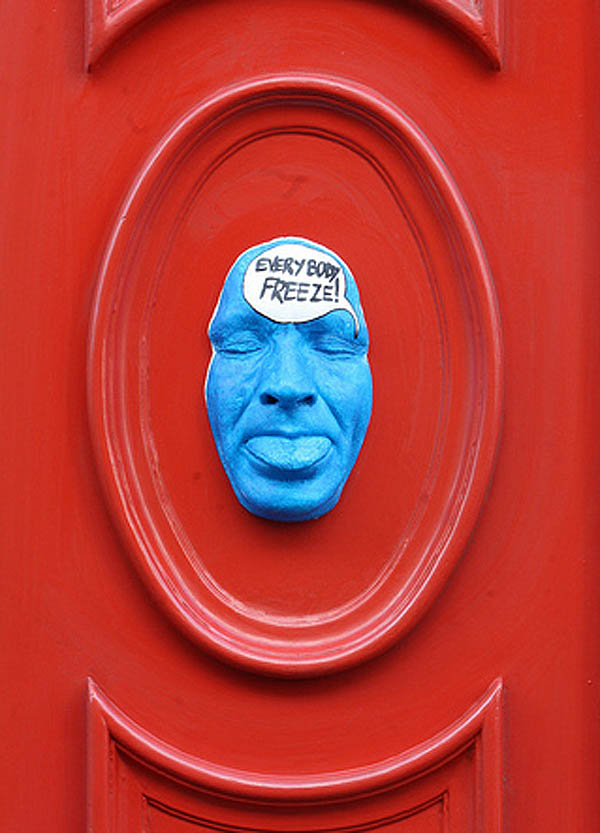 Street art in Paris, painted plaster self-portrait masks, Gregos, graffiti, collabcubed
